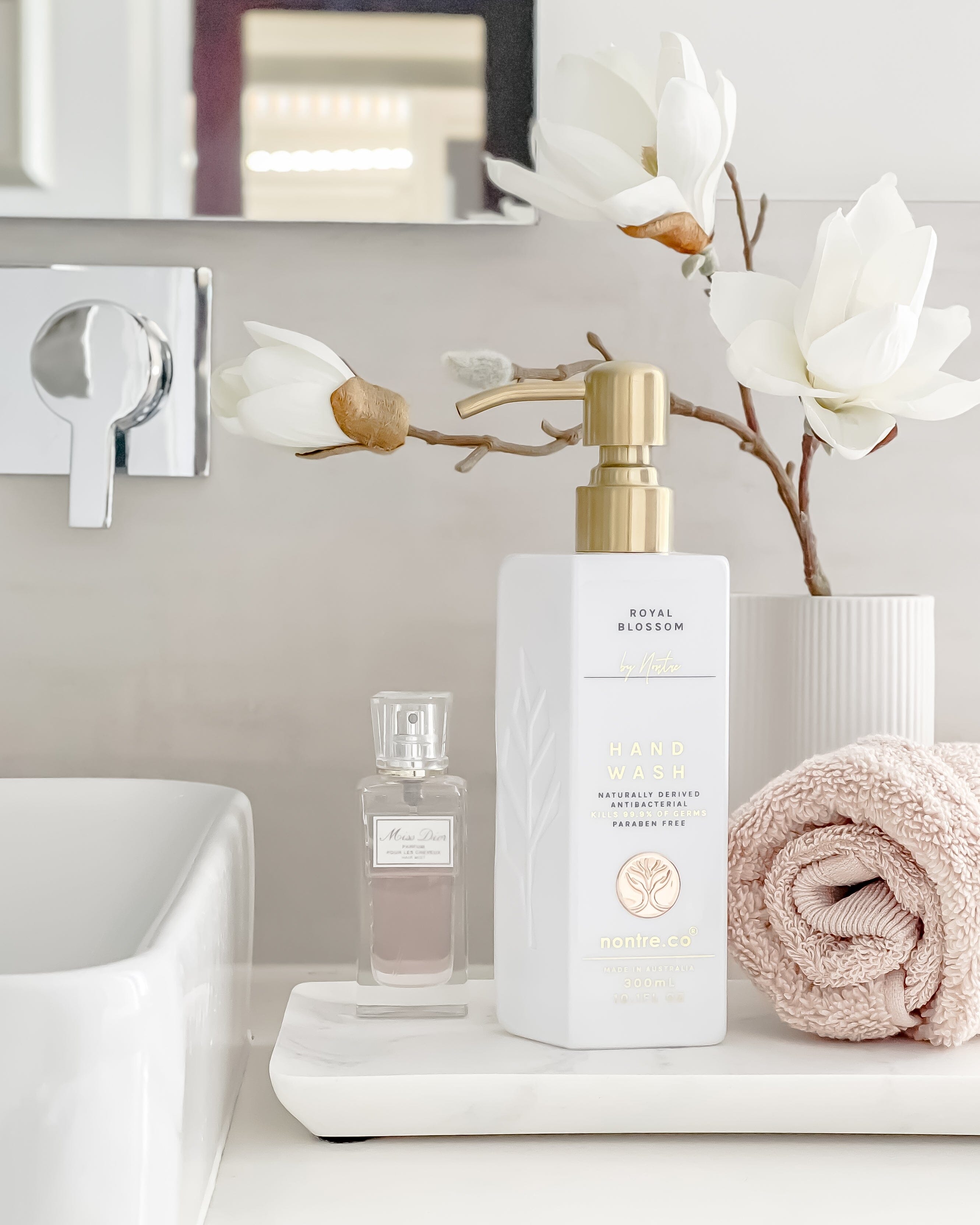 Hand Wash White 300ml, Royal Blossom