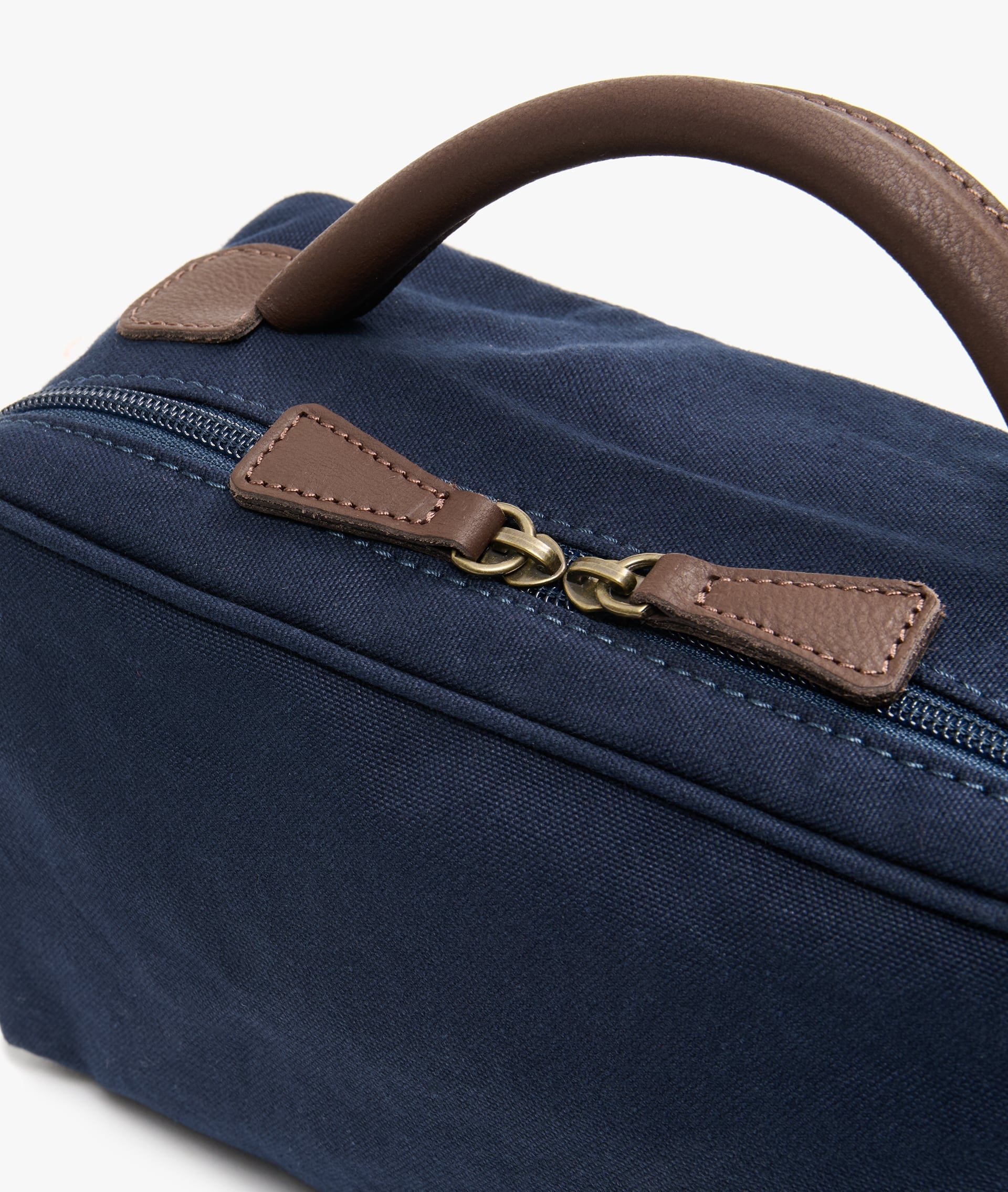 My Style Bags Berkeley Safari Cosmetic Bag Blue