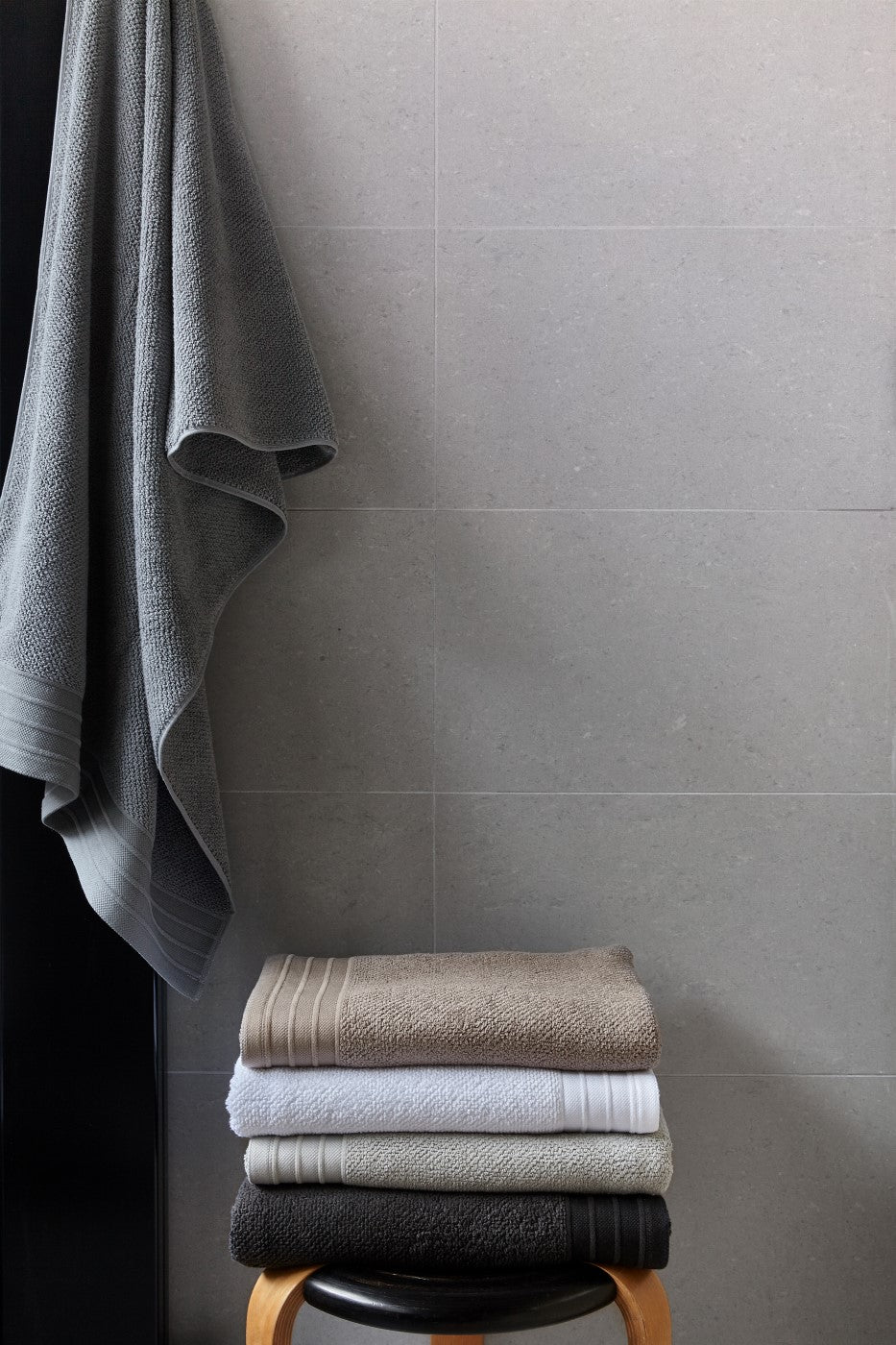 Bemboka Pure Cotton Hand Towel - Jacquard Black